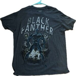 Marvel Black Panther dark gray tshirt XL